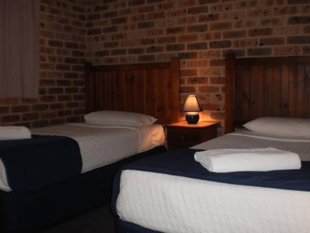 Lake Haven Motor Inn Gorokan Kamer foto
